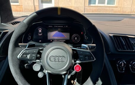 Audi R8, 2019 год, 17 000 000 рублей, 10 фотография