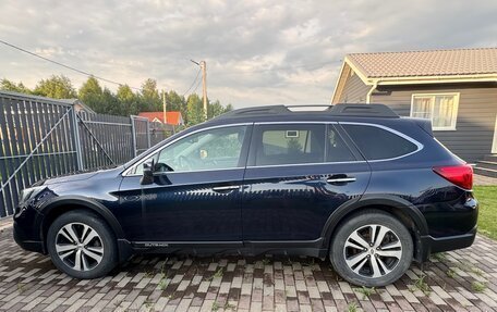 Subaru Outback IV рестайлинг, 2018 год, 2 950 000 рублей, 3 фотография