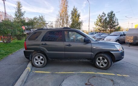 KIA Sportage II, 2010 год, 650 000 рублей, 3 фотография