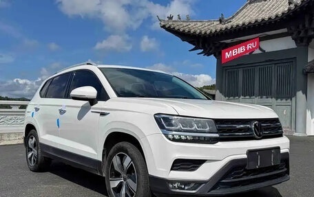 Volkswagen Tharu, 2022 год, 1 687 018 рублей, 3 фотография