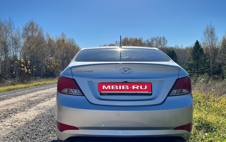 Hyundai Solaris II рестайлинг, 2016 год, 900 000 рублей, 4 фотография