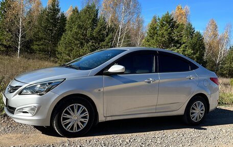 Hyundai Solaris II рестайлинг, 2016 год, 900 000 рублей, 7 фотография