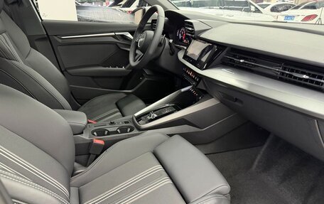 Audi A3, 2023 год, 1 900 000 рублей, 17 фотография