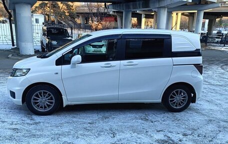 Honda Freed I, 2010 год, 845 000 рублей, 4 фотография