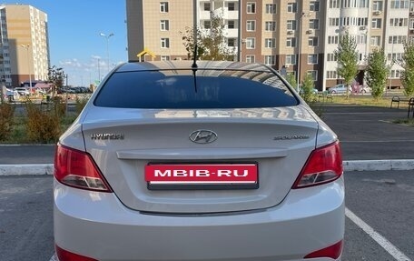 Hyundai Solaris II рестайлинг, 2015 год, 1 150 000 рублей, 5 фотография