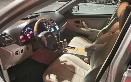Toyota Camry, 2007 год, 1 150 000 рублей, 4 фотография