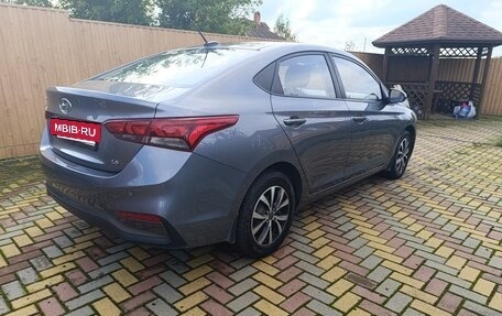 Hyundai Solaris II рестайлинг, 2017 год, 1 300 000 рублей, 6 фотография