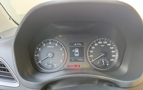 Hyundai Solaris II рестайлинг, 2017 год, 1 300 000 рублей, 14 фотография