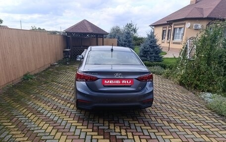 Hyundai Solaris II рестайлинг, 2017 год, 1 300 000 рублей, 8 фотография