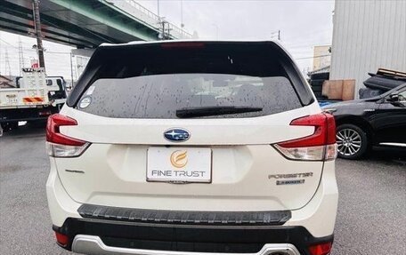 Subaru Forester, 2018 год, 2 100 004 рублей, 5 фотография