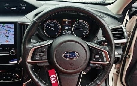 Subaru Forester, 2018 год, 2 100 004 рублей, 8 фотография