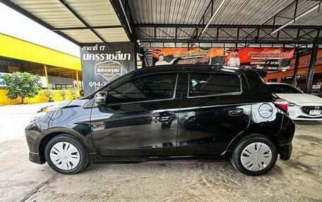 Mitsubishi Mirage VI рестайлинг, 2022 год, 630 000 рублей, 3 фотография