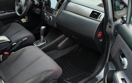 Nissan Tiida, 2011 год, 700 000 рублей, 11 фотография