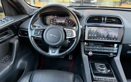 Jaguar F-Pace, 2020 год, 3 900 000 рублей, 32 фотография
