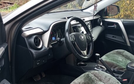 Toyota RAV4, 2014 год, 1 700 000 рублей, 7 фотография