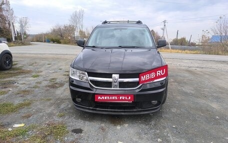 Dodge Journey I, 2010 год, 980 000 рублей, 2 фотография