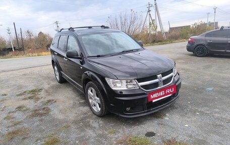 Dodge Journey I, 2010 год, 980 000 рублей, 3 фотография