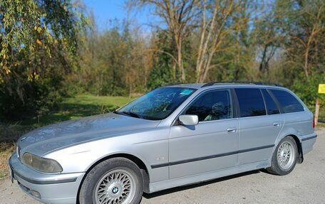 BMW 5 серия, 1998 год, 420 000 рублей, 1 фотография