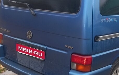 Volkswagen Transporter T4, 2001 год, 1 400 000 рублей, 6 фотография