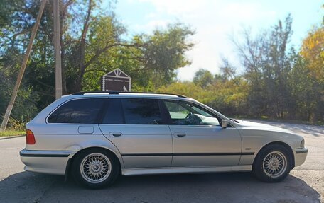 BMW 5 серия, 1998 год, 420 000 рублей, 3 фотография