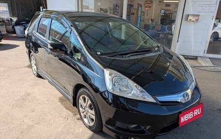 Honda Fit Shuttle I рестайлинг, 2015 год, 705 000 рублей, 4 фотография