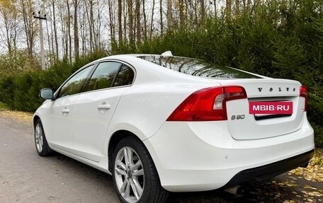 Volvo S60 III, 2011 год, 880 000 рублей, 3 фотография