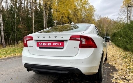 Volvo S60 III, 2011 год, 880 000 рублей, 4 фотография