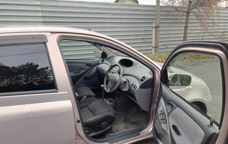 Toyota Vitz, 2000 год, 380 000 рублей, 9 фотография