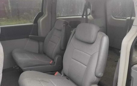 Chrysler Town & Country V рестайлинг, 2007 год, 620 000 рублей, 6 фотография