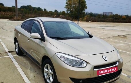 Renault Fluence I, 2012 год, 650 000 рублей, 2 фотография