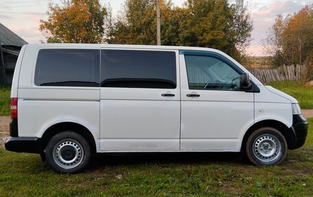 Volkswagen Transporter T5 рестайлинг, 2008 год, 1 100 000 рублей, 2 фотография