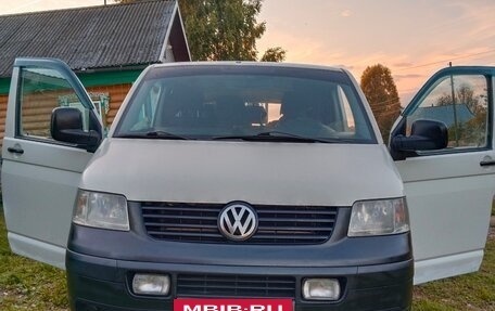 Volkswagen Transporter T5 рестайлинг, 2008 год, 1 100 000 рублей, 8 фотография