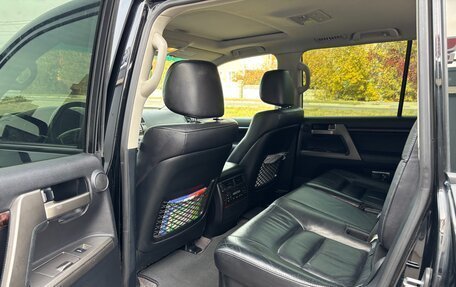 Toyota Land Cruiser 200, 2011 год, 3 070 000 рублей, 7 фотография