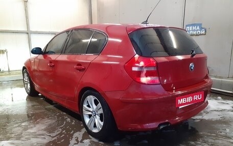 BMW 1 серия, 2007 год, 700 000 рублей, 3 фотография
