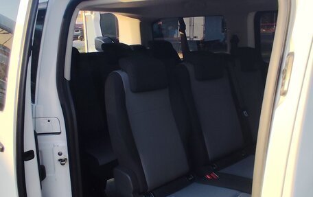 Opel Vivaro, 2020 год, 3 150 000 рублей, 8 фотография