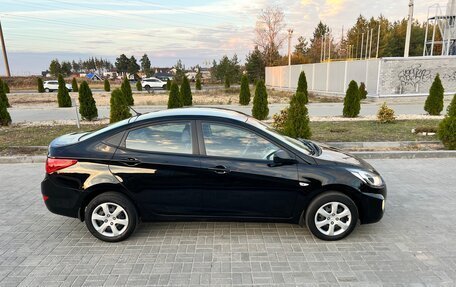 Hyundai Solaris II рестайлинг, 2012 год, 660 000 рублей, 4 фотография