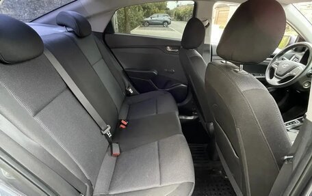 Hyundai Solaris II рестайлинг, 2017 год, 1 330 000 рублей, 12 фотография
