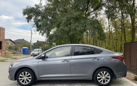 Hyundai Solaris II рестайлинг, 2017 год, 1 330 000 рублей, 8 фотография