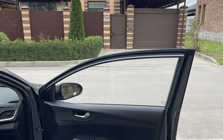 Hyundai Solaris II рестайлинг, 2017 год, 1 330 000 рублей, 14 фотография