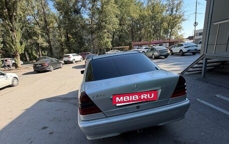 Mercedes-Benz C-Класс, 1998 год, 430 000 рублей, 3 фотография