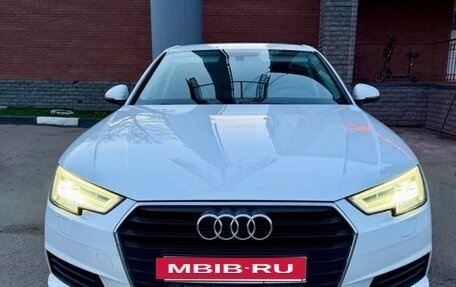 Audi A4, 2018 год, 2 020 000 рублей, 2 фотография