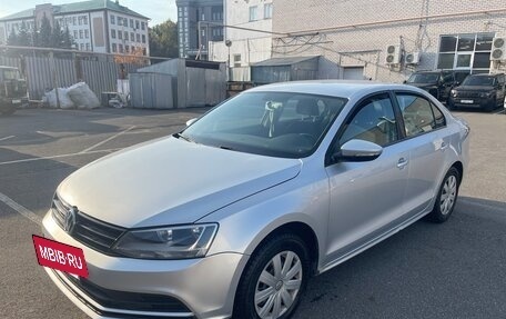 Volkswagen Jetta VI, 2016 год, 1 450 000 рублей, 2 фотография
