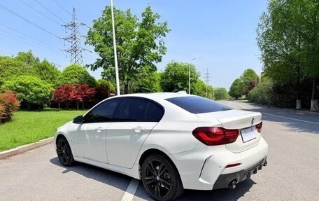 BMW 1 серия, 2022 год, 1 750 000 рублей, 6 фотография