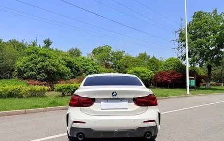 BMW 1 серия, 2022 год, 1 750 000 рублей, 8 фотография