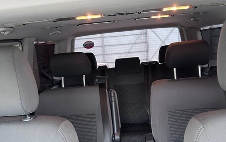 Volkswagen Multivan T5, 2015 год, 2 700 000 рублей, 5 фотография