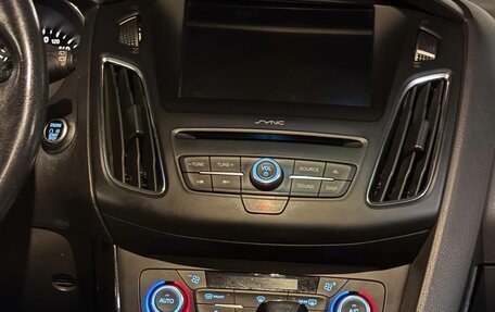 Ford Focus III, 2017 год, 999 999 рублей, 15 фотография