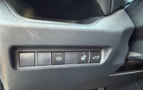 Toyota RAV4, 2021 год, 3 550 000 рублей, 19 фотография