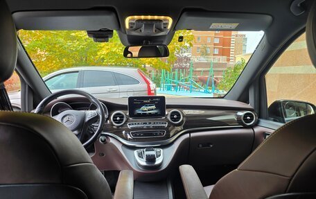 Mercedes-Benz V-Класс, 2016 год, 4 100 000 рублей, 18 фотография