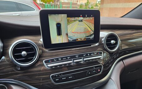 Mercedes-Benz V-Класс, 2016 год, 4 100 000 рублей, 22 фотография