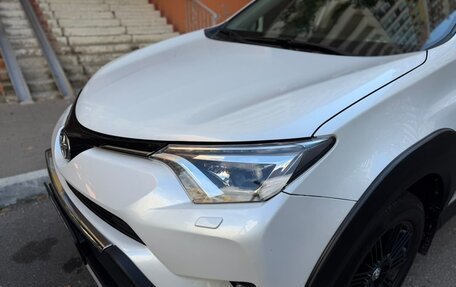 Toyota RAV4, 2018 год, 2 790 000 рублей, 8 фотография